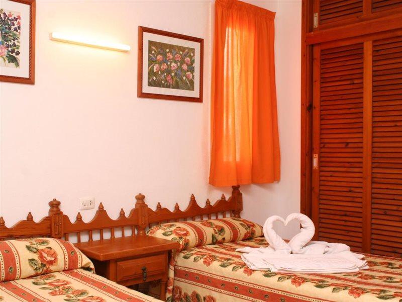 Apartamentos Del Rey Portinatx Esterno foto