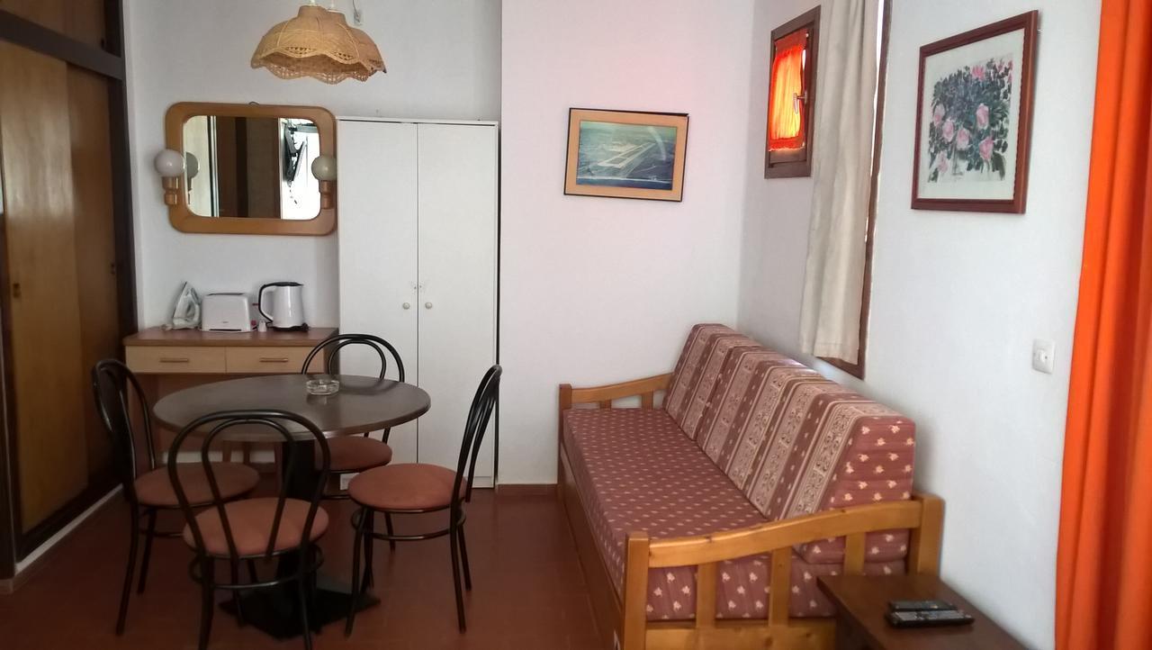 Apartamentos Del Rey Portinatx Esterno foto